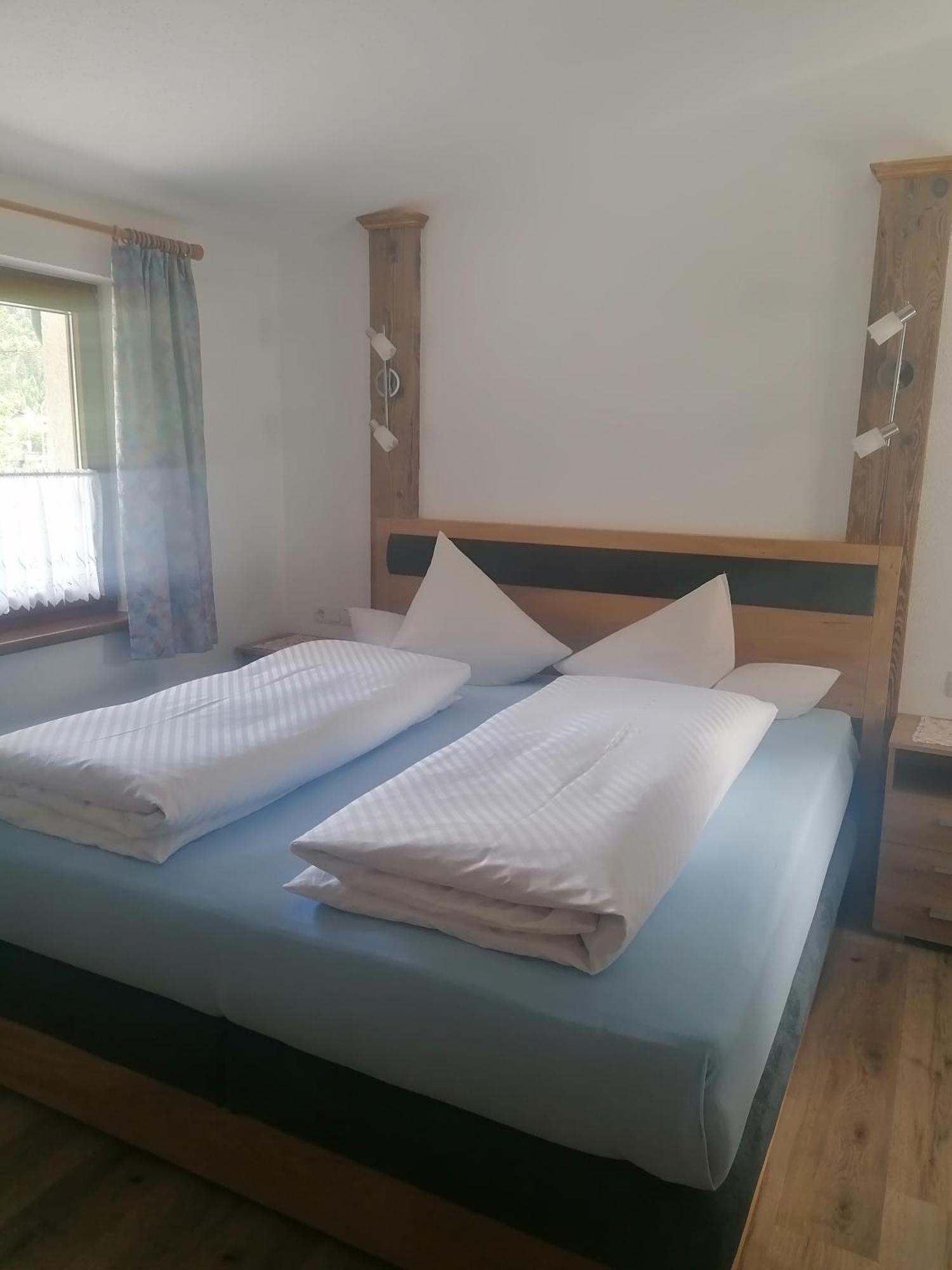 Haus Huter Apartman Kaunertal Szoba fotó